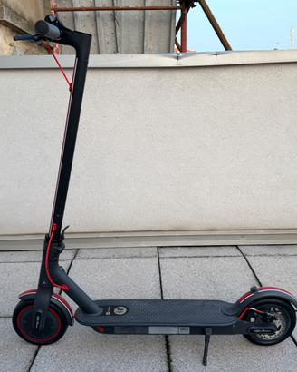 Monopattino elettrico Alfa Romeo Xiaomi