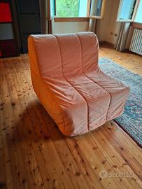 Poltrona letto Lyksele Ikea con fodera salmone