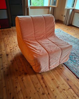 Poltrona letto Lyksele Ikea con fodera salmone