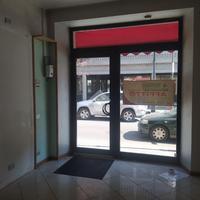 NEGOZIO A TRESCORE BALNEARIO