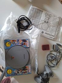 Playstation 1 con telecomando scheda sd e cavi