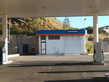 Locale officina Via Nuova Panoramica dello Stretto