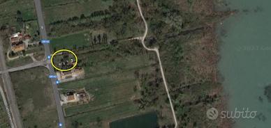 Terreno lago Trasimeno recintato pozzo con servizi