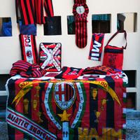 indumenti e oggetti per la casa collezione Milan