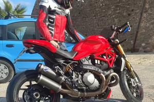Ducati Monster 1200S anno 2017