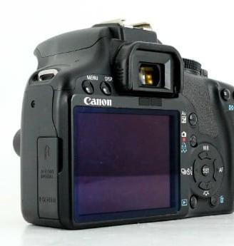 canon 500d con 1825 scatti