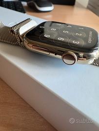 Apple watch 8 45 mm acciaio Lte oro