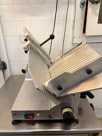 Affettatrice lama 35 cm