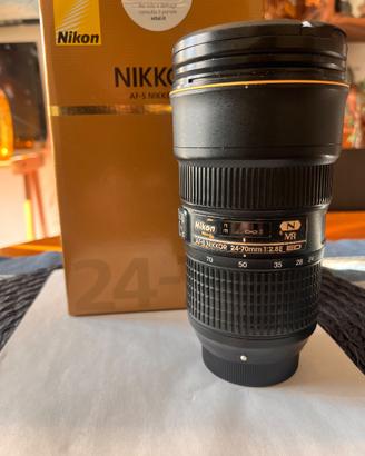 Nikon obiettivo Nikkor AF-S 24-70/2.8 E ED VR