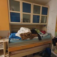 Letto con armadio