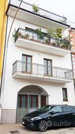 Casa indipendente con garage