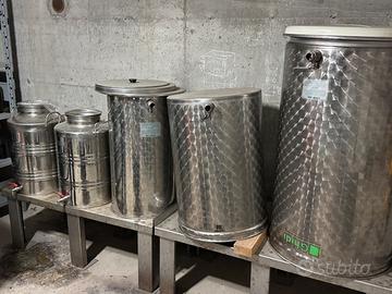 Contenitori acciaio inox liquidi 50 150 300 litri