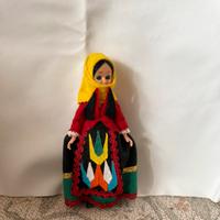 Bambola vintage costume tradizionale artigianale