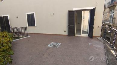 Bilocale con terrazzo