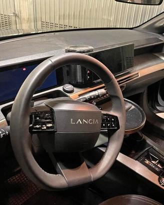 NUOVA LANCIA YPSILON