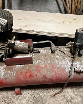 Serbatoio compressore