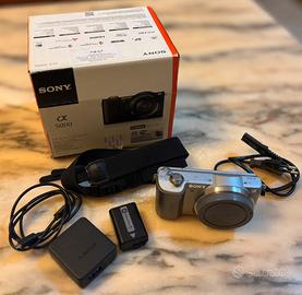 Sony Alpha Mirrorless A5000 Fotocamera Digitale