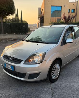 FORD FIESTA 1.2 BENZ 2007 12 MESI GARANZIA