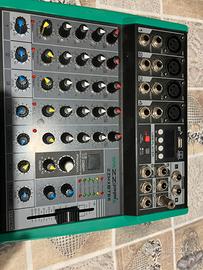 Mixer e 2 microfoni