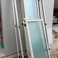Infissi in alluminio, porte in legno e metallo rin