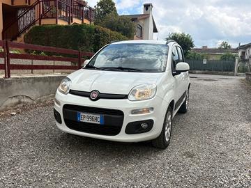 Fiat Panda 0.9 TwinAir Turbo Natural Power Lounge
