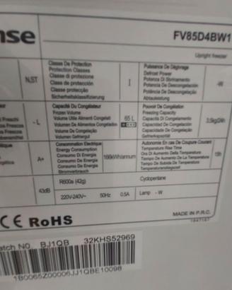 Congelatore Verticale a Cassetti Hisense FV85D4BW1