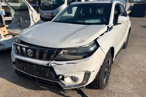 Suzuki Vitara 1.5 140V Hybrid A/T Starview