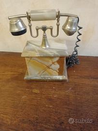 telefono antico