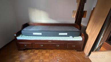 Divano letto antico legno con due letti