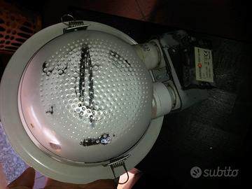 Faretti da incasso con lampade