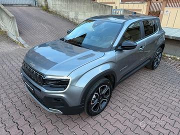Jeep Avenger 1.2 e-Hybrid 110 cv MHEV Summit
