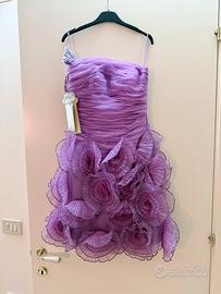 Diversi abiti da cerimonia