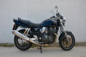 Suzuki GSX 750 Inazuma - 2000 - FMI
