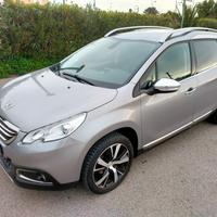 Peugeot 2008 BlueHDi 100 Allure