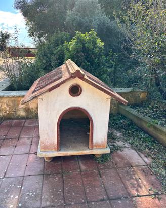 Cuccia in cemento armato : taglia medio grande