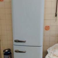 frigorifero SMEG 350 € (con lavastoviglie gratis)