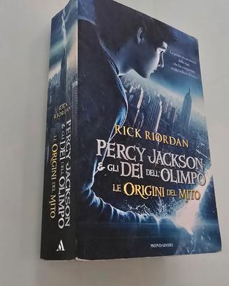 Libro Percy Jackson  e i Dei dell'olimpo