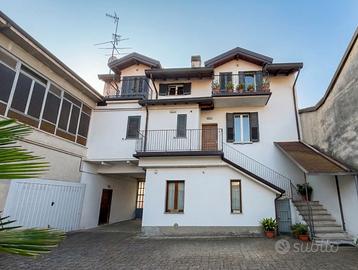 Privato - 4 locali a bovisio-masciago