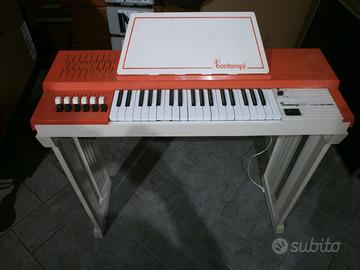 Pianola Bontempi 109 electric chord  vintage