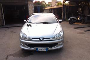 Peugeot 206 1.6 HDi FAP CC Quiksilver CABRIO 05