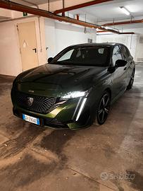 Peugeot 308 GT Plug-in Hybrid e-EAT8