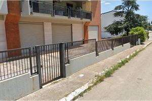 Splendido locale commerciale con pertinenze