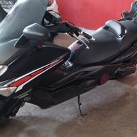 YAMAHA TMAX 500 