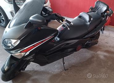 YAMAHA TMAX 500 