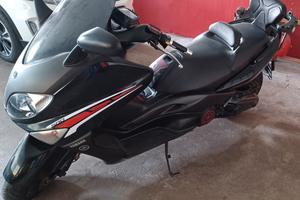 YAMAHA TMAX 500 