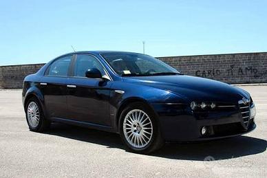 Alfa romeo 159 1.9 jtd 150 cv x ricambi 