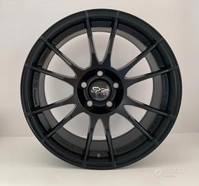 Cerchi in lega OZ Racing Ultraleggera 8x18 Yaris G