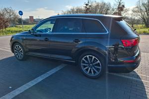 AUDI Q7  3.0 TDI 272 cv Quattro Tiptronic s-line 