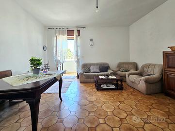 Spazioso appartamento, Torre San Giovanni