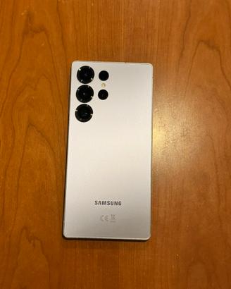 Samsung S25Ultra 256GB.